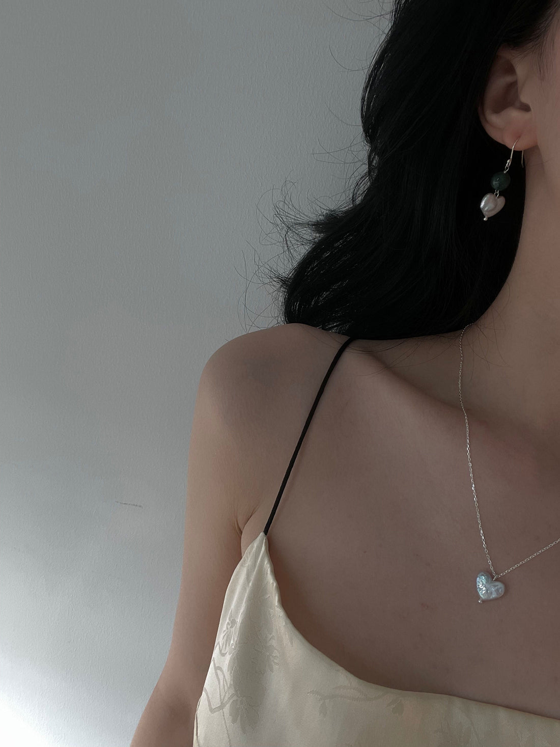 Green  Agate Heart-shaped Baroque Pearl Earrings
