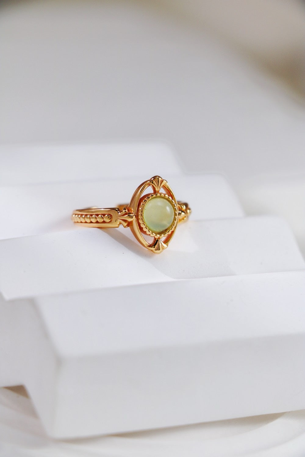 Vintage Grape Chalcedony Ring
